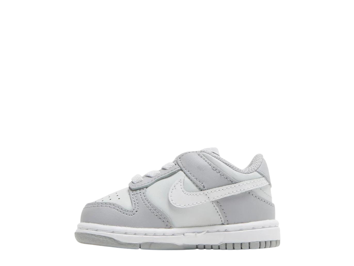 https://d2cva83hdk3bwc.cloudfront.net/nike-dunk-low-two-toned-grey--td--2.jpg