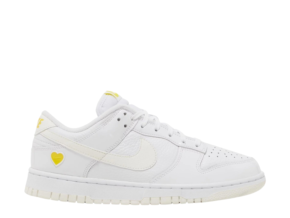 https://d2cva83hdk3bwc.cloudfront.net/nike-dunk-low-valentine-s-day-yellow-heart--w--1.jpg