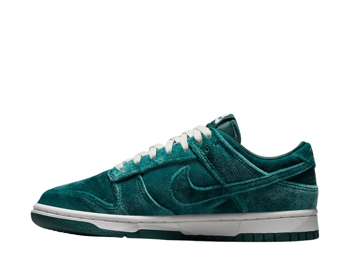 SASOM | Nike Dunk Low Velvet Teal (W)