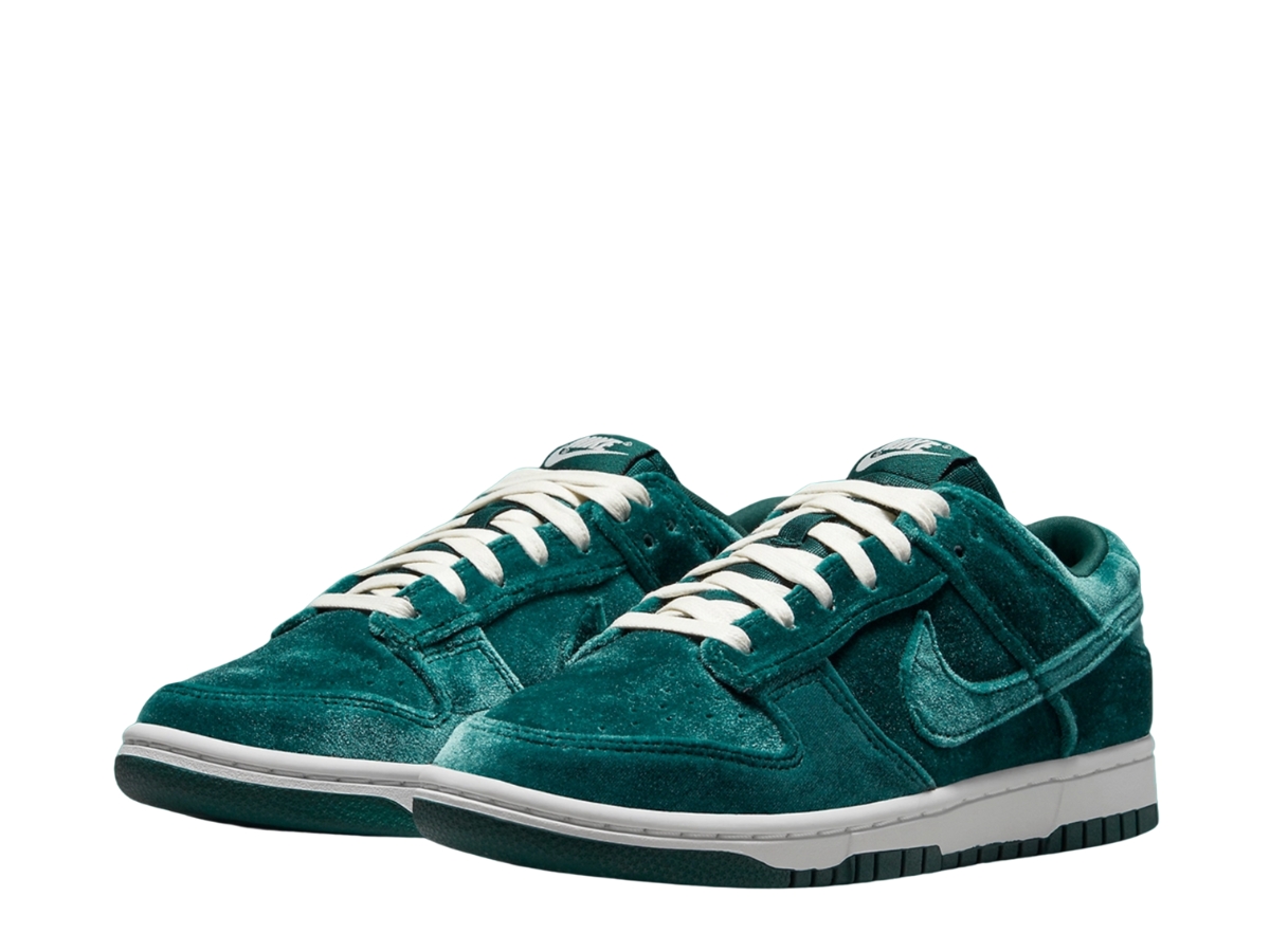 SASOM | Nike Dunk Low Velvet Teal (W)