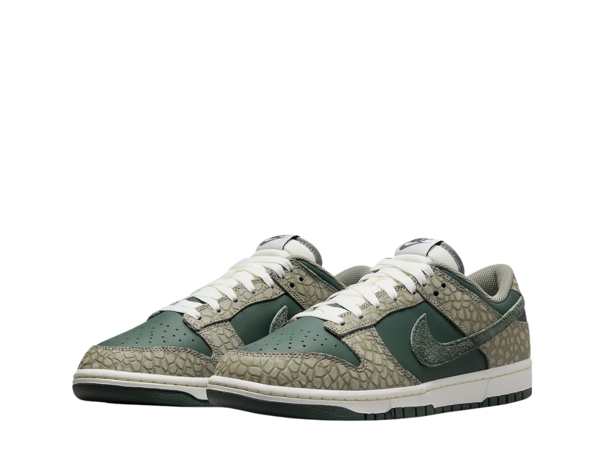 https://d2cva83hdk3bwc.cloudfront.net/nike-dunk-low-vintage-green-and-dark-stucco-3.jpg