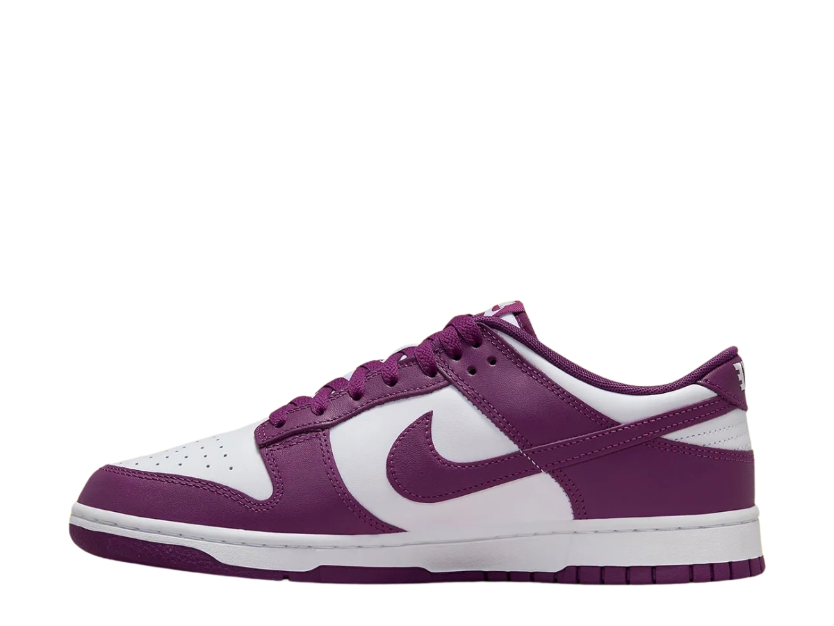 https://d2cva83hdk3bwc.cloudfront.net/nike-dunk-low-white-viotech-2.jpg