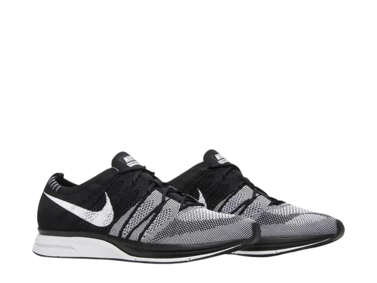 https://d2cva83hdk3bwc.cloudfront.net/nike-flyknit-trainer-oreo-3.jpg