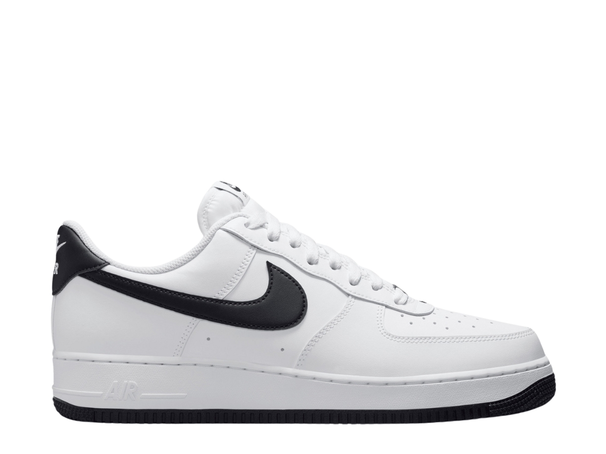 https://d2cva83hdk3bwc.cloudfront.net/nike-force-1-low-07-white-black-1.jpg