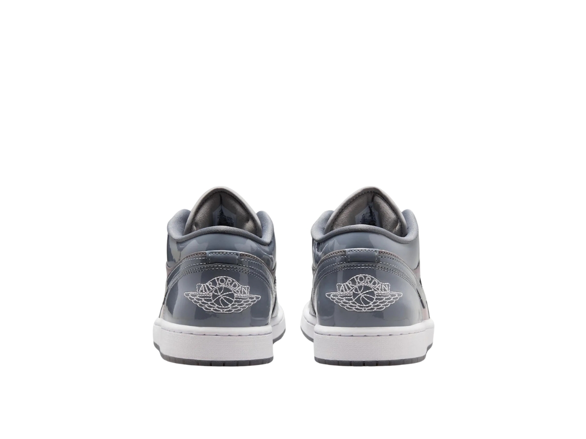 https://d2cva83hdk3bwc.cloudfront.net/nike-jordan-1-low-se-medium-grey-cool-grey-white-5.jpg