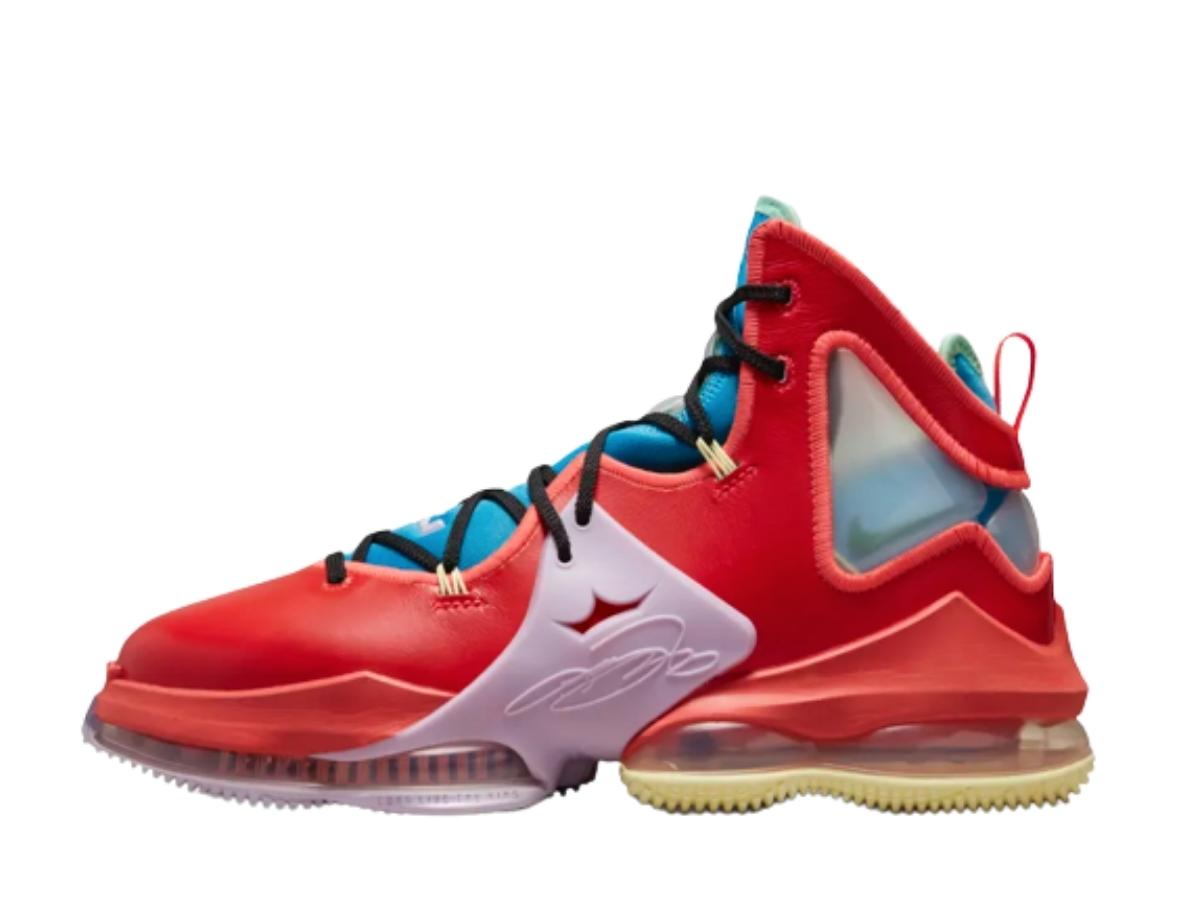 https://d2cva83hdk3bwc.cloudfront.net/nike-lebron-19-lebronival-2.jpg