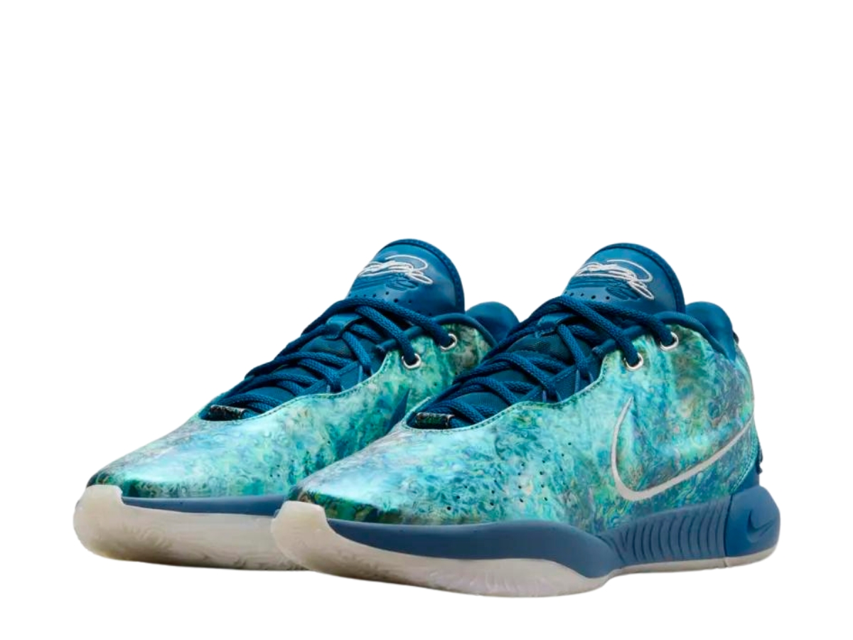 https://d2cva83hdk3bwc.cloudfront.net/nike-lebron-21-abalone-3.jpg