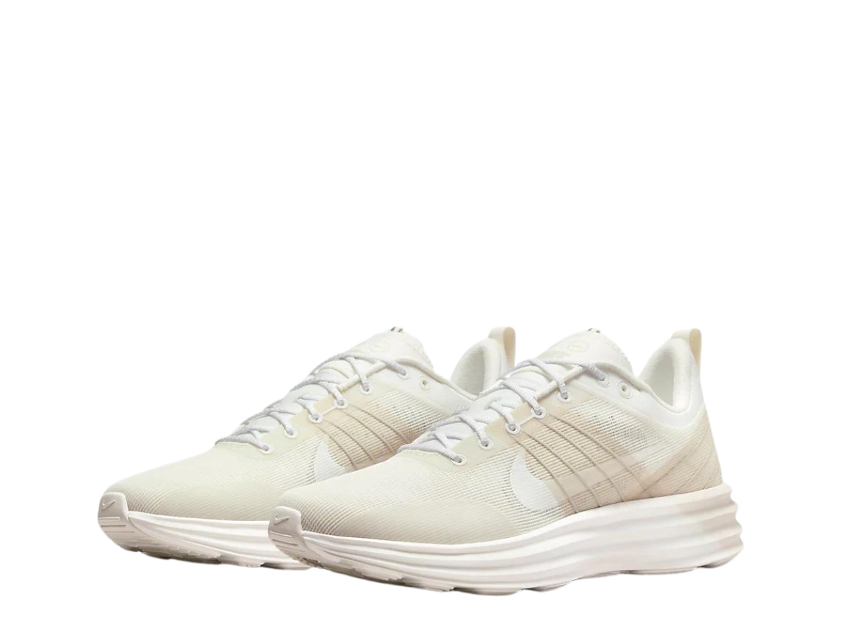 https://d2cva83hdk3bwc.cloudfront.net/nike-lunar-roam-phantom-and-light-bone-3.jpg