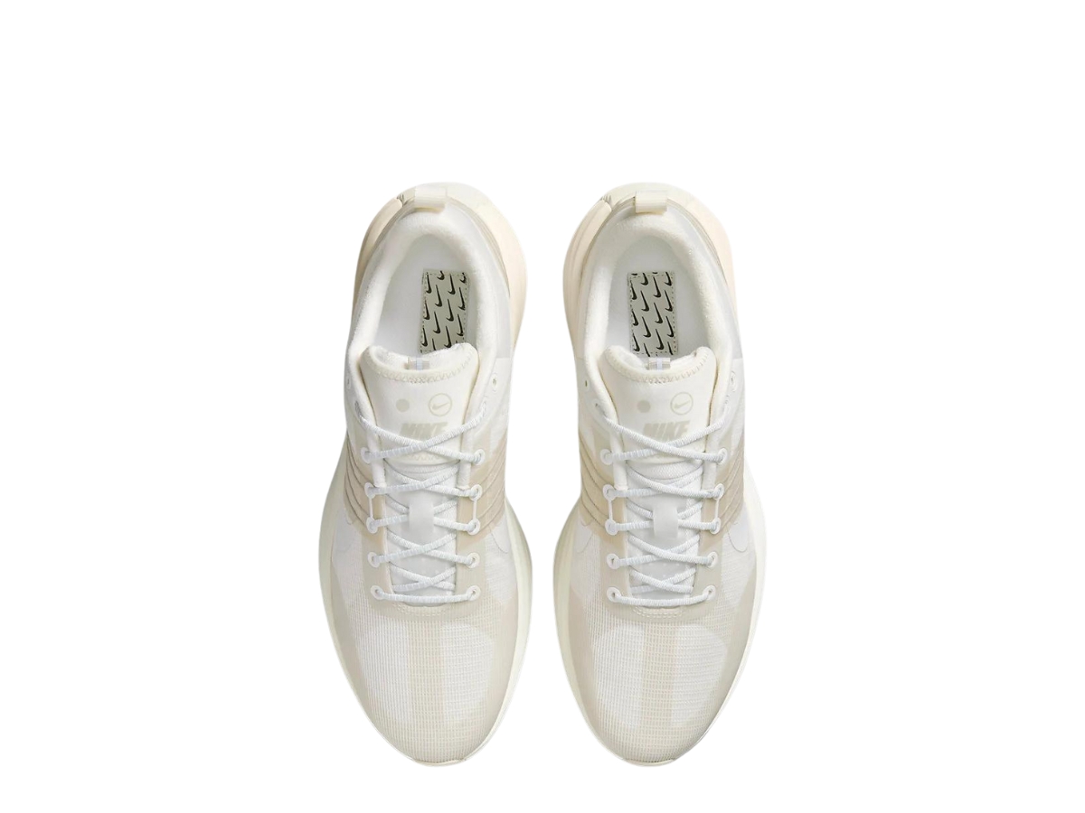 https://d2cva83hdk3bwc.cloudfront.net/nike-lunar-roam-phantom-and-light-bone-5.jpg