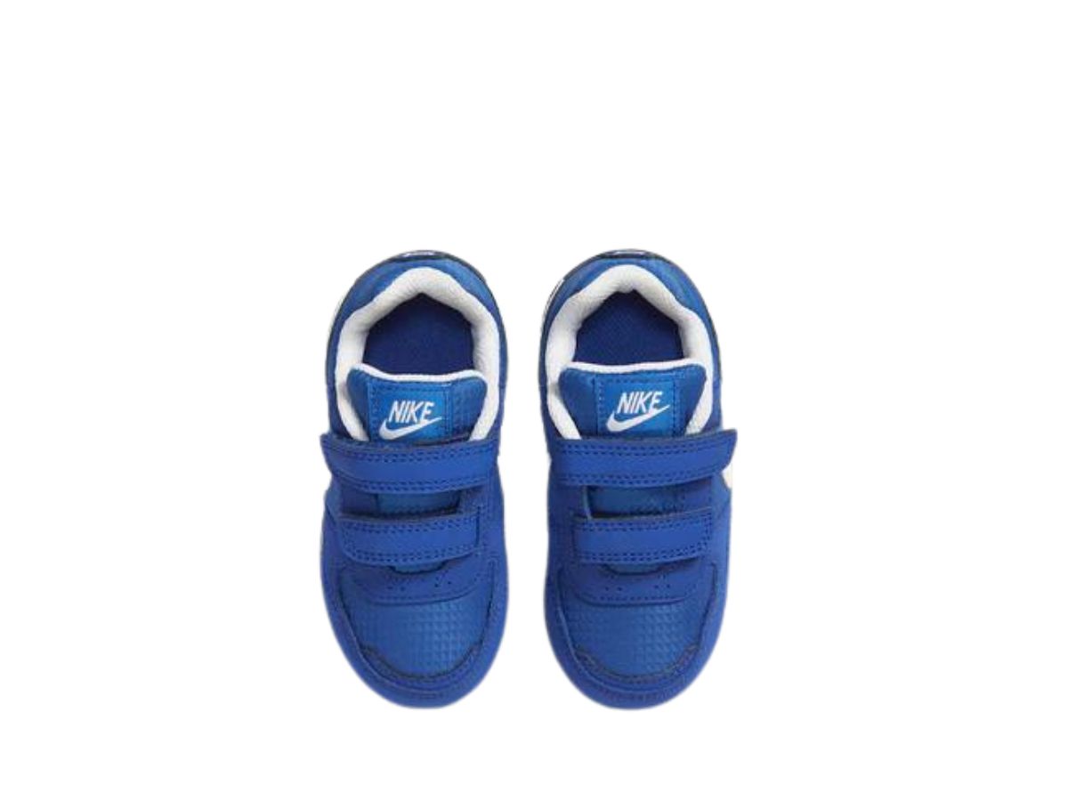 https://d2cva83hdk3bwc.cloudfront.net/nike-md-runner-blue-white--td--4.jpg