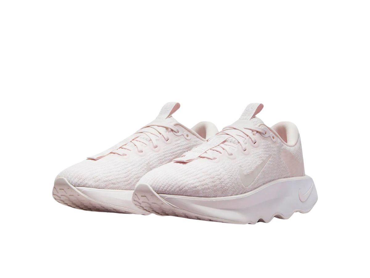 https://d2cva83hdk3bwc.cloudfront.net/nike-motiva-pearl-pink-white--w--5.jpg