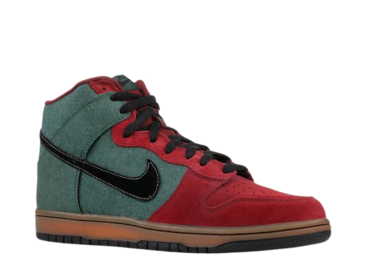 https://d2cva83hdk3bwc.cloudfront.net/nike-sb-dunk-high-goofy-boy-2.jpg