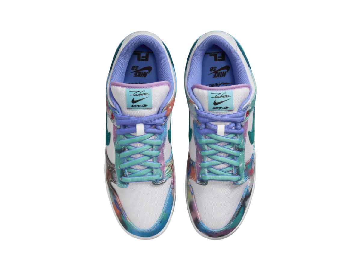 https://d2cva83hdk3bwc.cloudfront.net/nike-sb-dunk-low-futura-laboratories-bleached-aqua-5.jpg