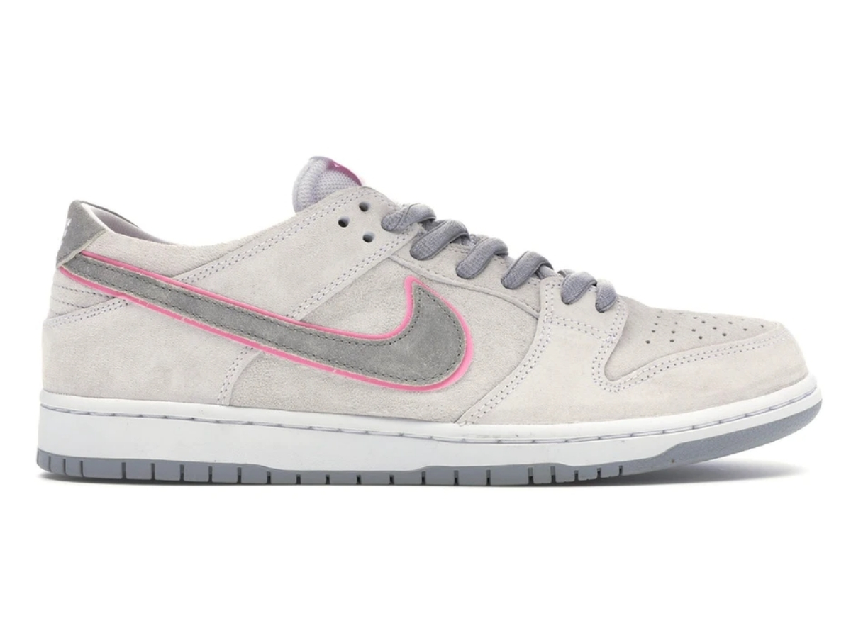 https://d2cva83hdk3bwc.cloudfront.net/nike-sb-dunk-low-ishod-wair-flat-silver-1.jpg