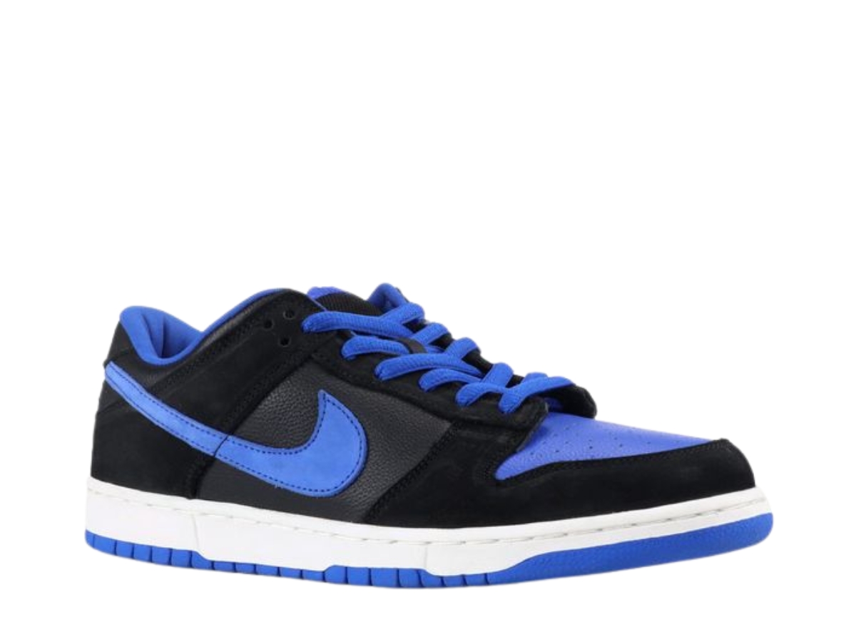 https://d2cva83hdk3bwc.cloudfront.net/nike-sb-dunk-low-j-pack-royal-2.jpg
