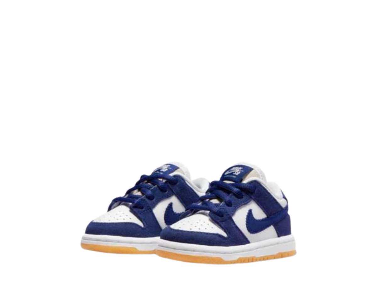 https://d2cva83hdk3bwc.cloudfront.net/nike-sb-dunk-low-los-angeles-dodgers--td--3.jpg