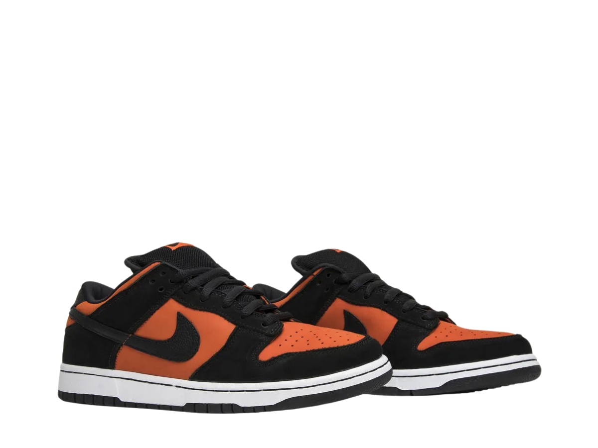 https://d2cva83hdk3bwc.cloudfront.net/nike-sb-dunk-low-orange-flash-3.jpg