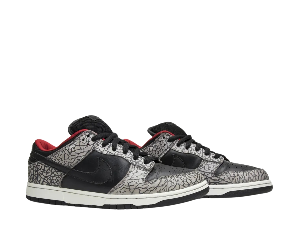 https://d2cva83hdk3bwc.cloudfront.net/nike-sb-dunk-low-supreme-black-cement-3.jpg