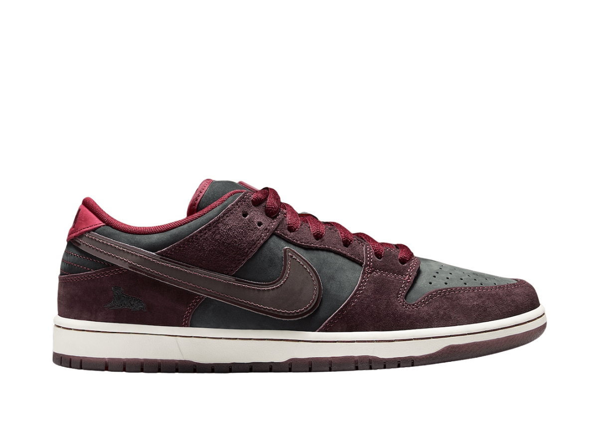 https://d2cva83hdk3bwc.cloudfront.net/nike-sb-dunk-low-x-riot-skateshop-mahogany-and-team-red-1.jpg