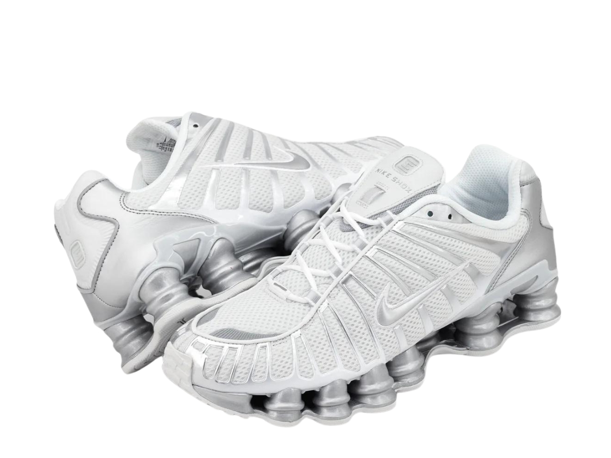 https://d2cva83hdk3bwc.cloudfront.net/nike-shox-tl-white-chrome--w--3.jpg