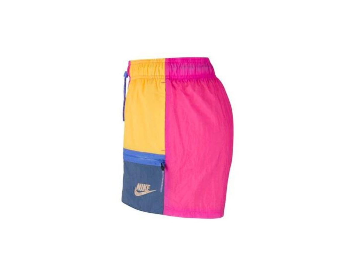 https://d2cva83hdk3bwc.cloudfront.net/nike-sportswear-icon-clash-shorts-2.jpg
