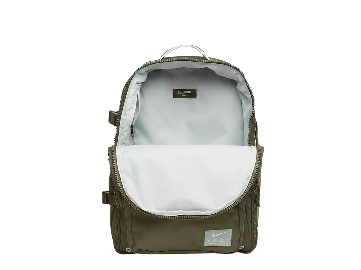 https://d2cva83hdk3bwc.cloudfront.net/nike-utility-power-training-backpack-green-2.jpg