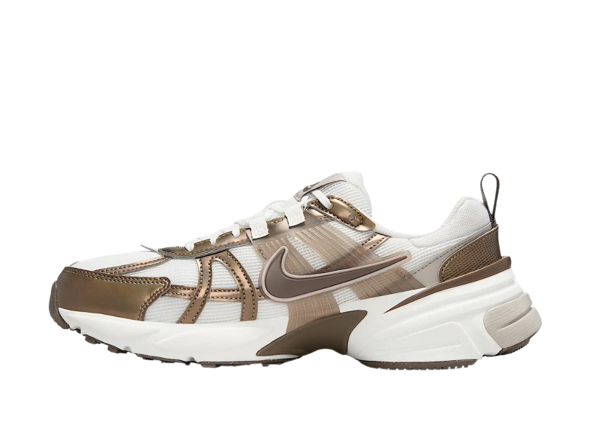 https://d2cva83hdk3bwc.cloudfront.net/nike-v2k-run-mink-brown-women-s-2.jpg