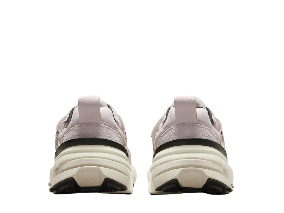 https://d2cva83hdk3bwc.cloudfront.net/nike-v2k-run-platinum-violet-w-5.jpg