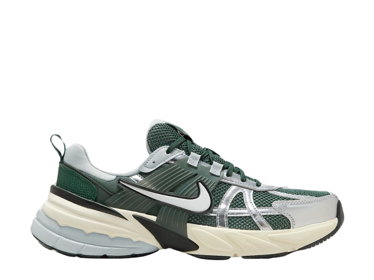 https://d2cva83hdk3bwc.cloudfront.net/nike-v2k-run-vintage-green-1.jpg