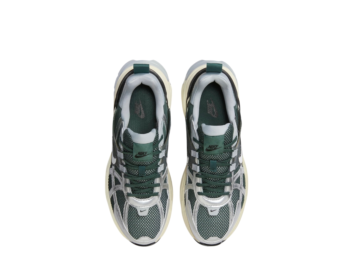 https://d2cva83hdk3bwc.cloudfront.net/nike-v2k-run-vintage-green-6.jpg