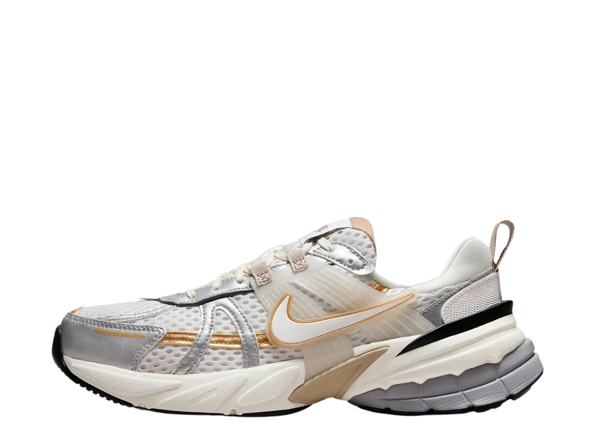 Nike V2K Run White Khaki Metallic Silver (W)