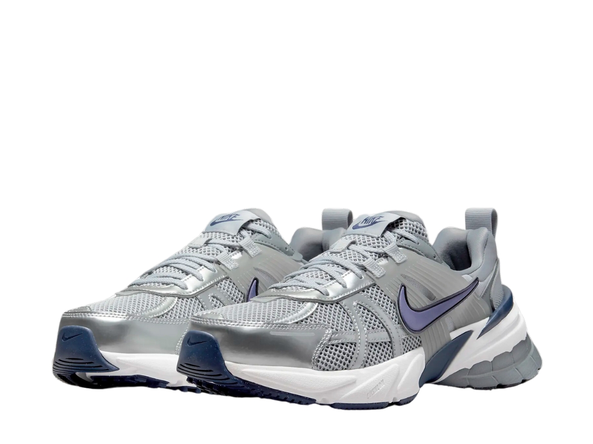 https://d2cva83hdk3bwc.cloudfront.net/nike-v2k-run-wolf-grey-midnight-navy-3.jpg