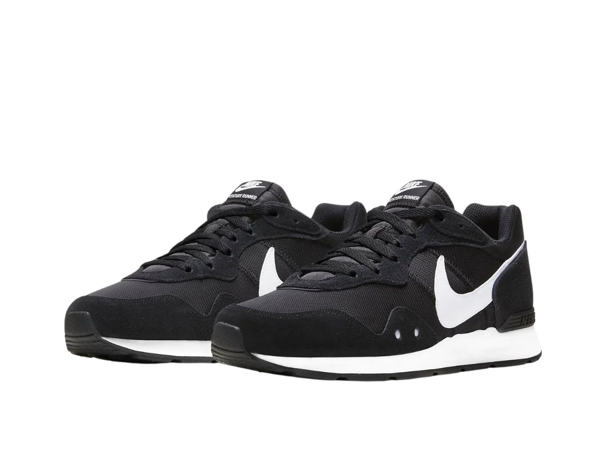https://d2cva83hdk3bwc.cloudfront.net/nike-venture-runner-black-white-3.jpg