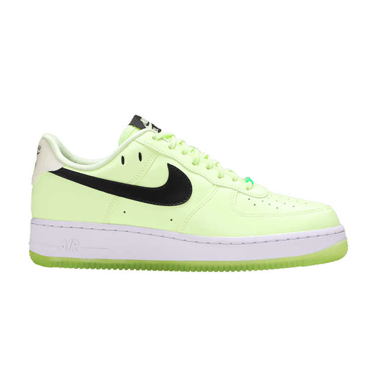 Nike air force 1 07 barely volt best sale