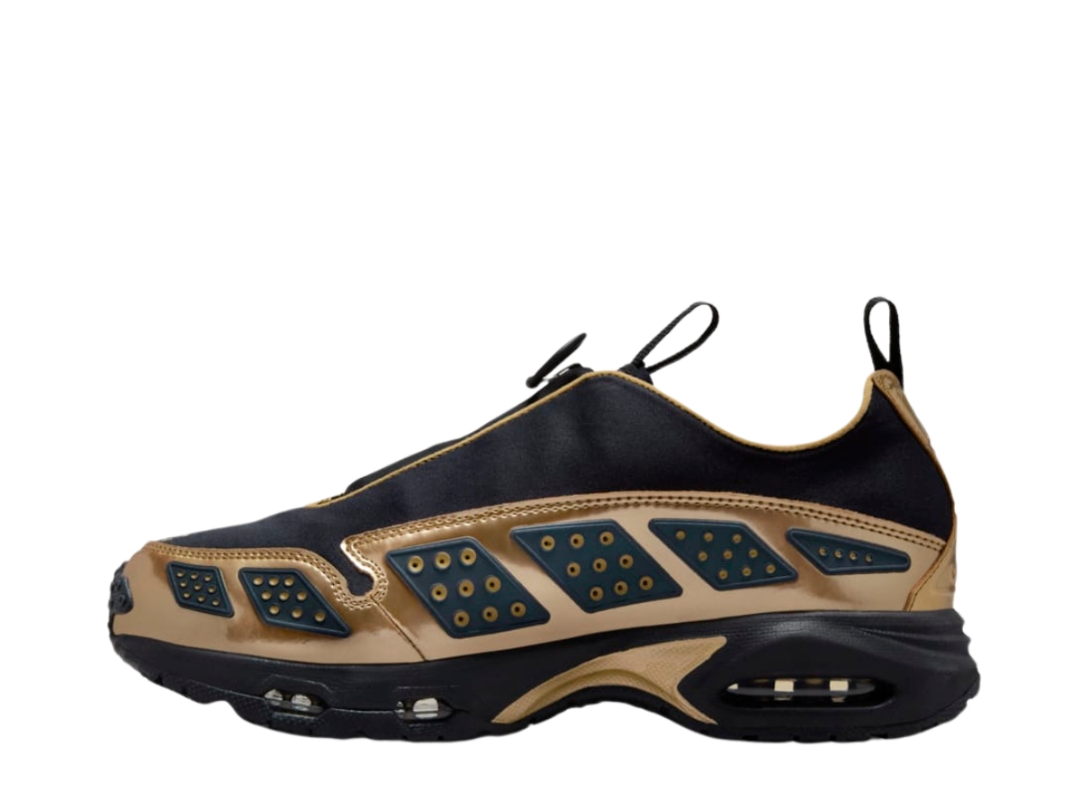 https://d2cva83hdk3bwc.cloudfront.net/nike-wmns-air-sunder-max-black-metallic-gold-2.jpg