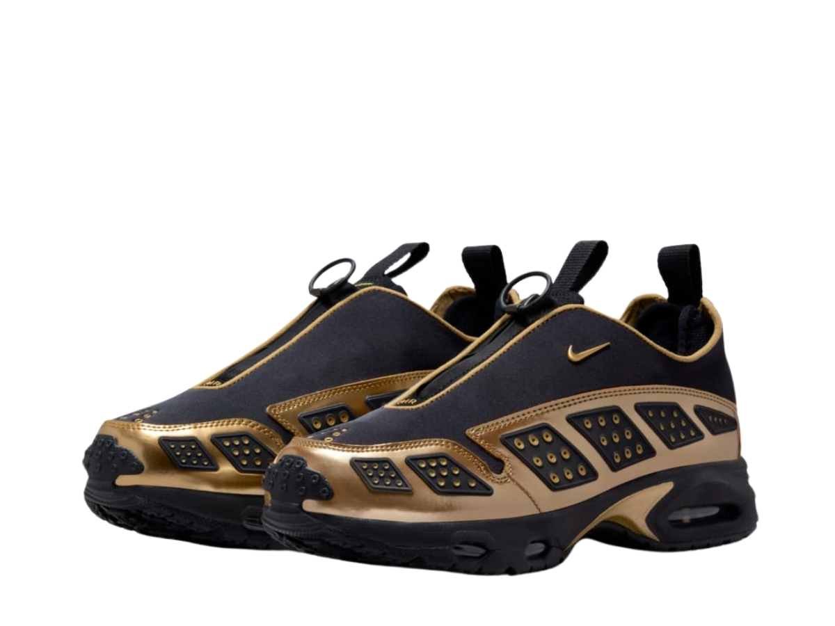 https://d2cva83hdk3bwc.cloudfront.net/nike-wmns-air-sunder-max-black-metallic-gold-3.jpg