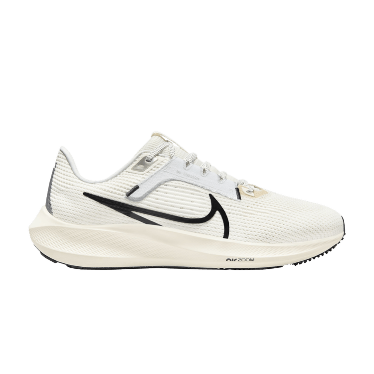 https://d2cva83hdk3bwc.cloudfront.net/nike-wmns-air-zoom-pegasus-40-sail-black-1.jpg