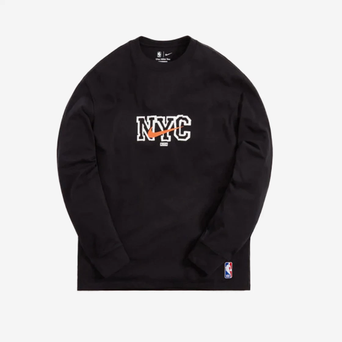 https://d2cva83hdk3bwc.cloudfront.net/nike-x-kith-new-york-knicks-ls-t-shirt-black-2.jpg