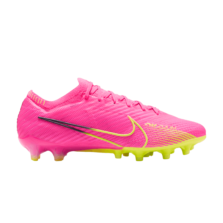 https://d2cva83hdk3bwc.cloudfront.net/nike-zoom-mercurial-vapor-15-elite-ag-pro-luminous-pack-1.jpg