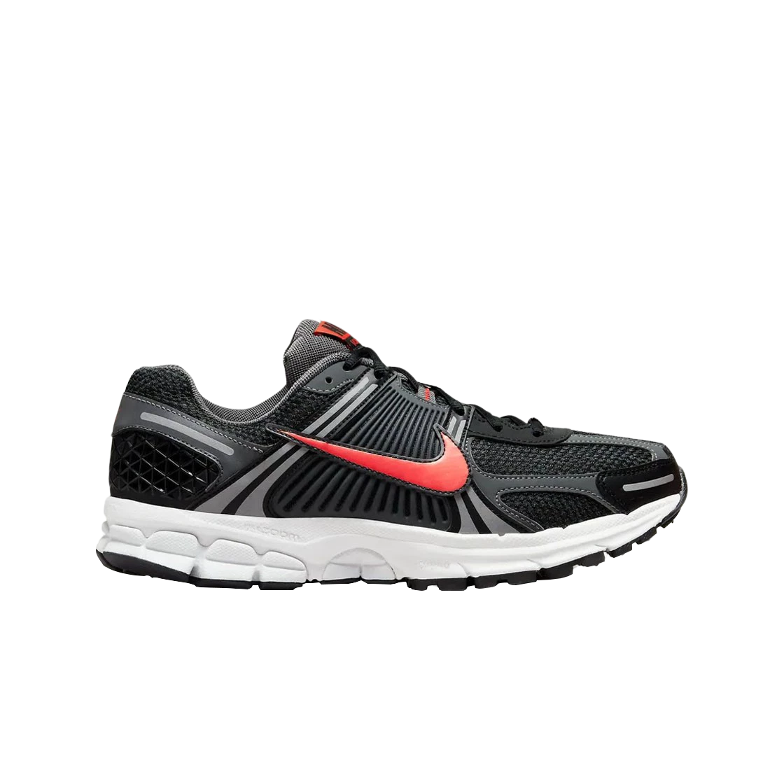 https://d2cva83hdk3bwc.cloudfront.net/nike-zoom-vomero-5-black-and-picante-red-1.jpg