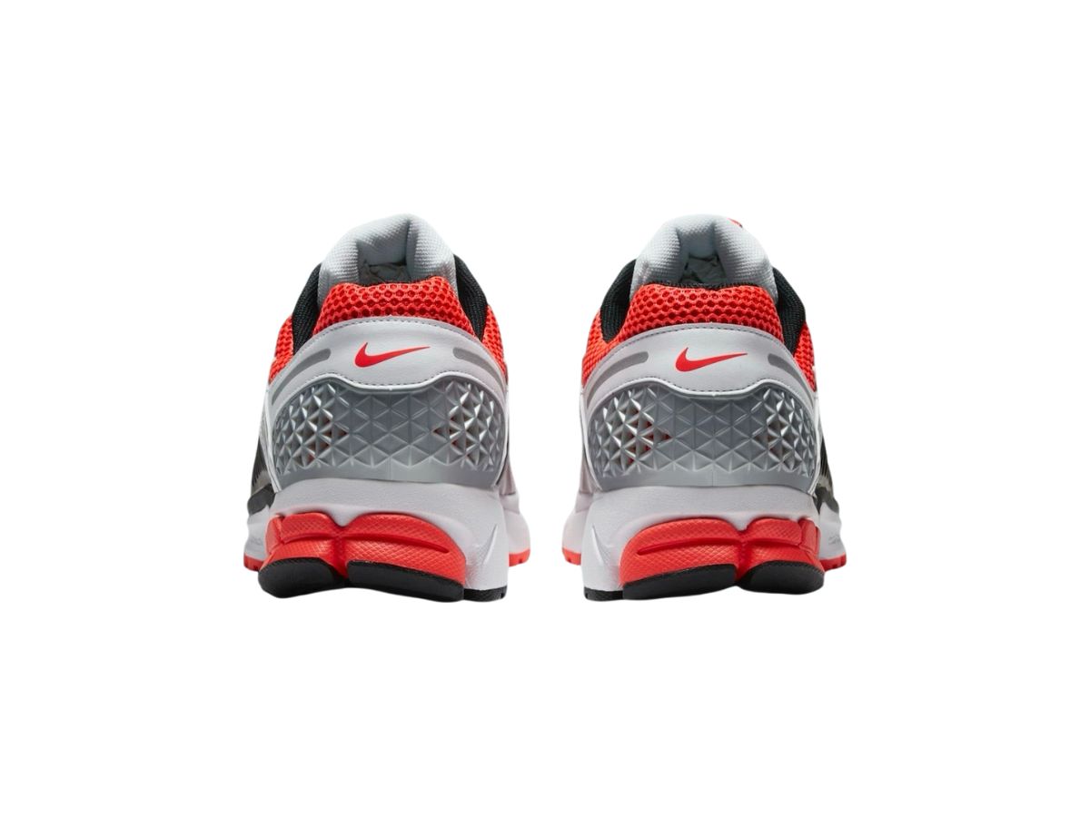 https://d2cva83hdk3bwc.cloudfront.net/nike-zoom-vomero-5-bright-crimson-4.jpg