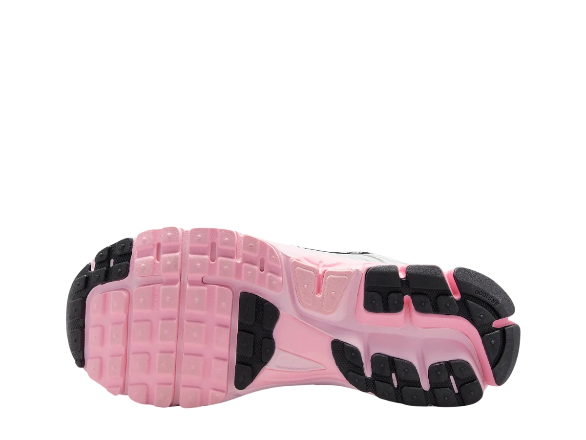 https://d2cva83hdk3bwc.cloudfront.net/nike-zoom-vomero-5-photon-dust-pink-foam-w-4.jpg