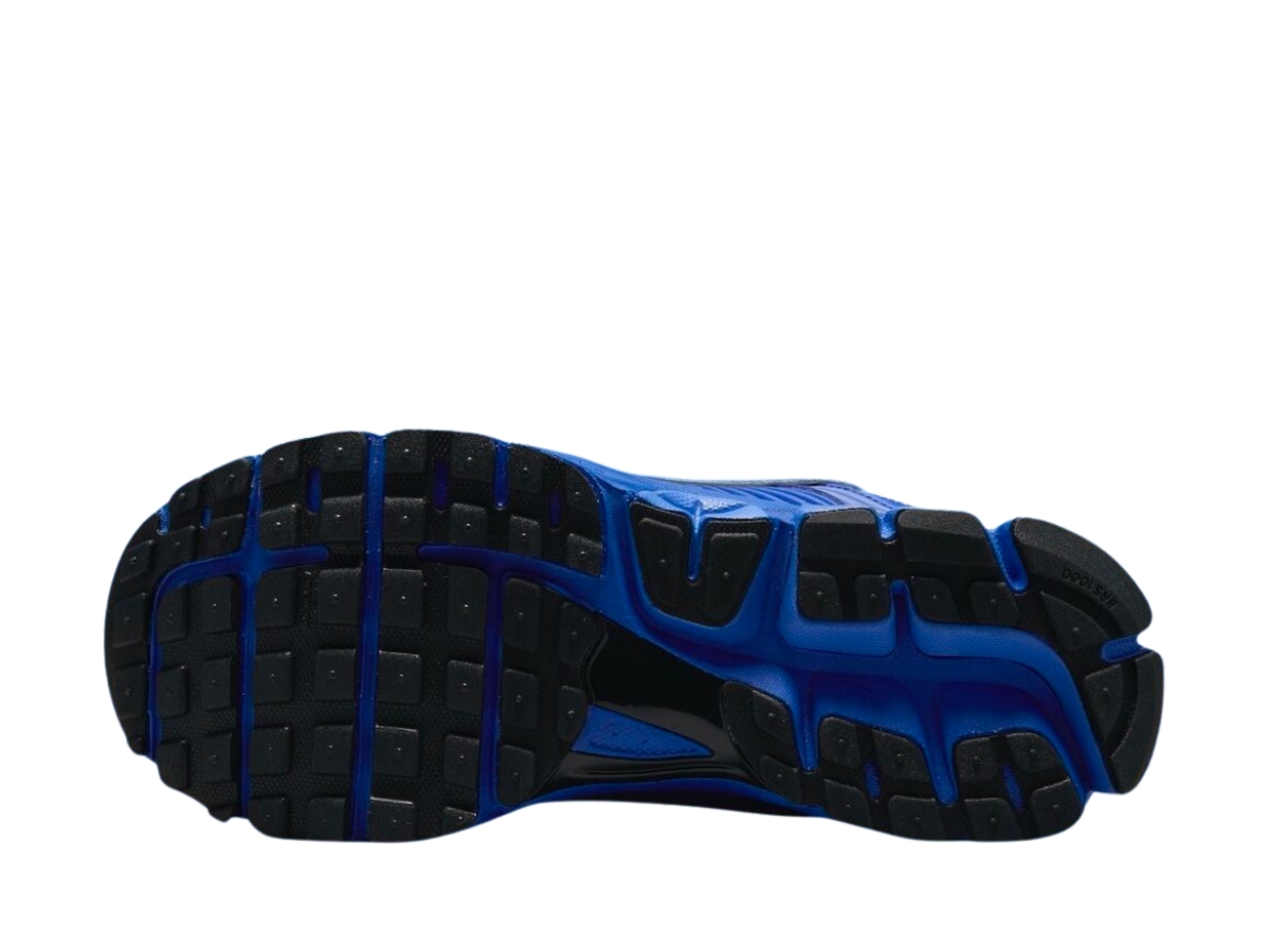 https://d2cva83hdk3bwc.cloudfront.net/nike-zoom-vomero-5-race-blue-w-5.jpg