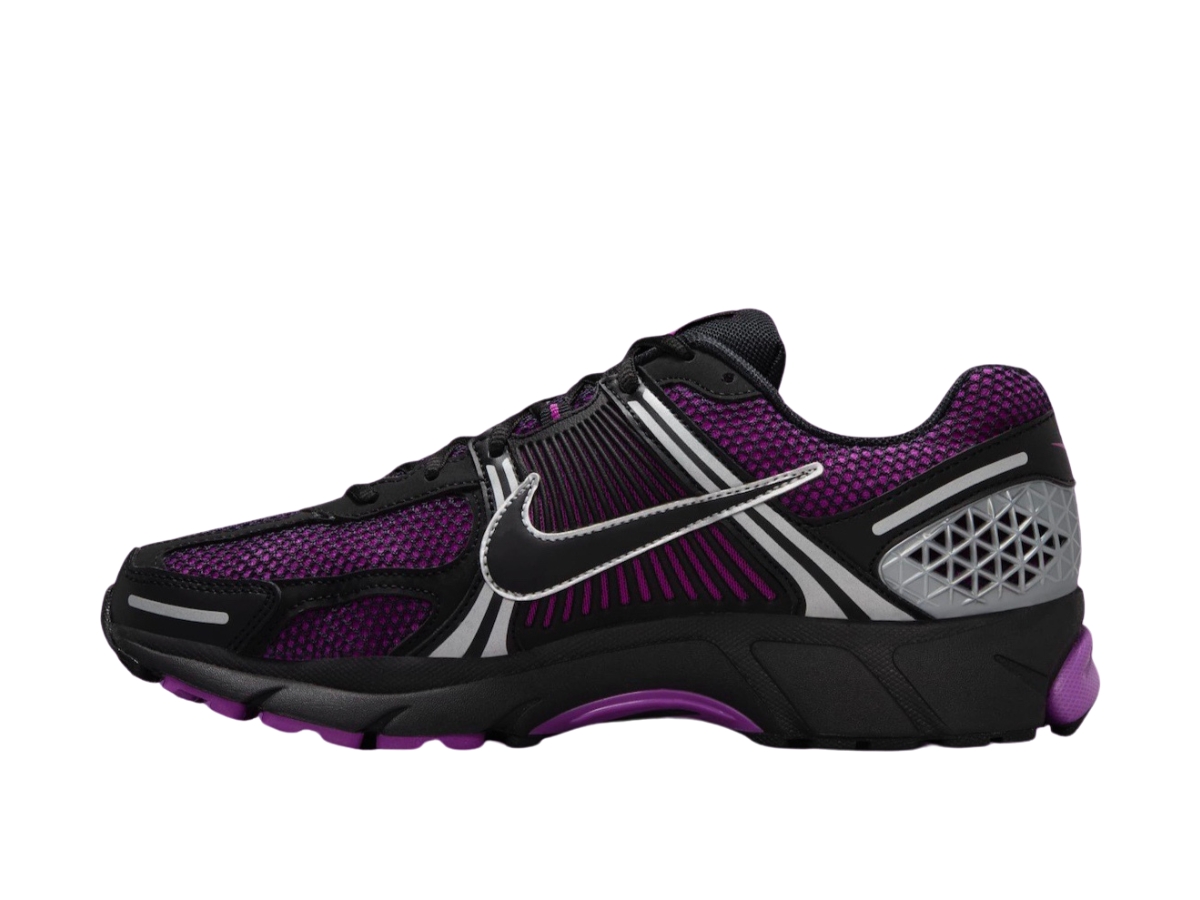 https://d2cva83hdk3bwc.cloudfront.net/nike-zoom-vomero-5-vivid-purple-2.jpg