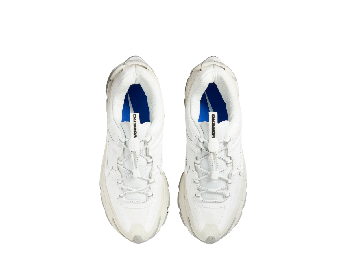 https://d2cva83hdk3bwc.cloudfront.net/nike-zoom-vomero-roam-summit-white-light-bone-w-3.jpg