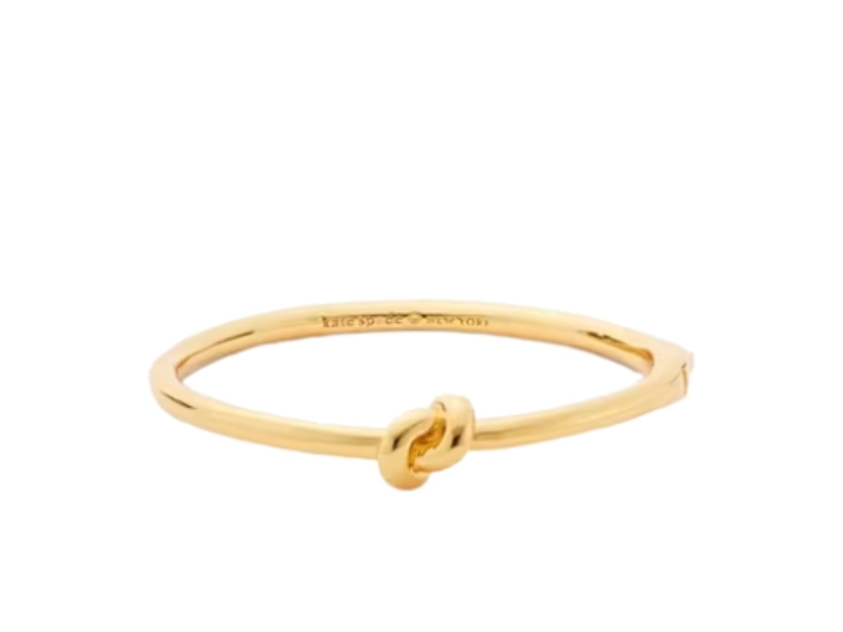 https://d2cva83hdk3bwc.cloudfront.net/o0r00065-gold-katespade-sailor-s-knot-hinge-bangle-gold-1.jpg