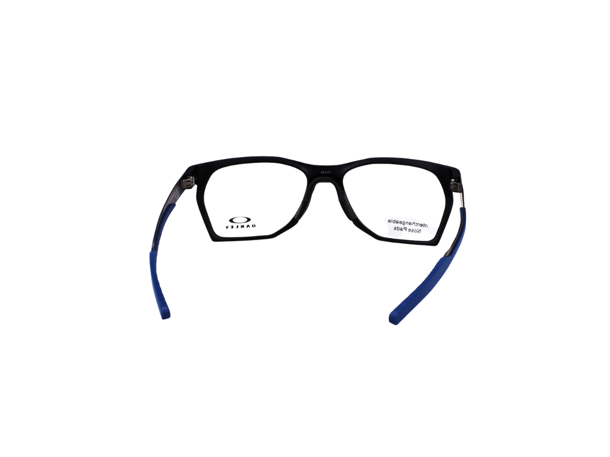 https://d2cva83hdk3bwc.cloudfront.net/oakley-ctrlnk-in-plastic-with-demo-lens-satin-black-4.jpg