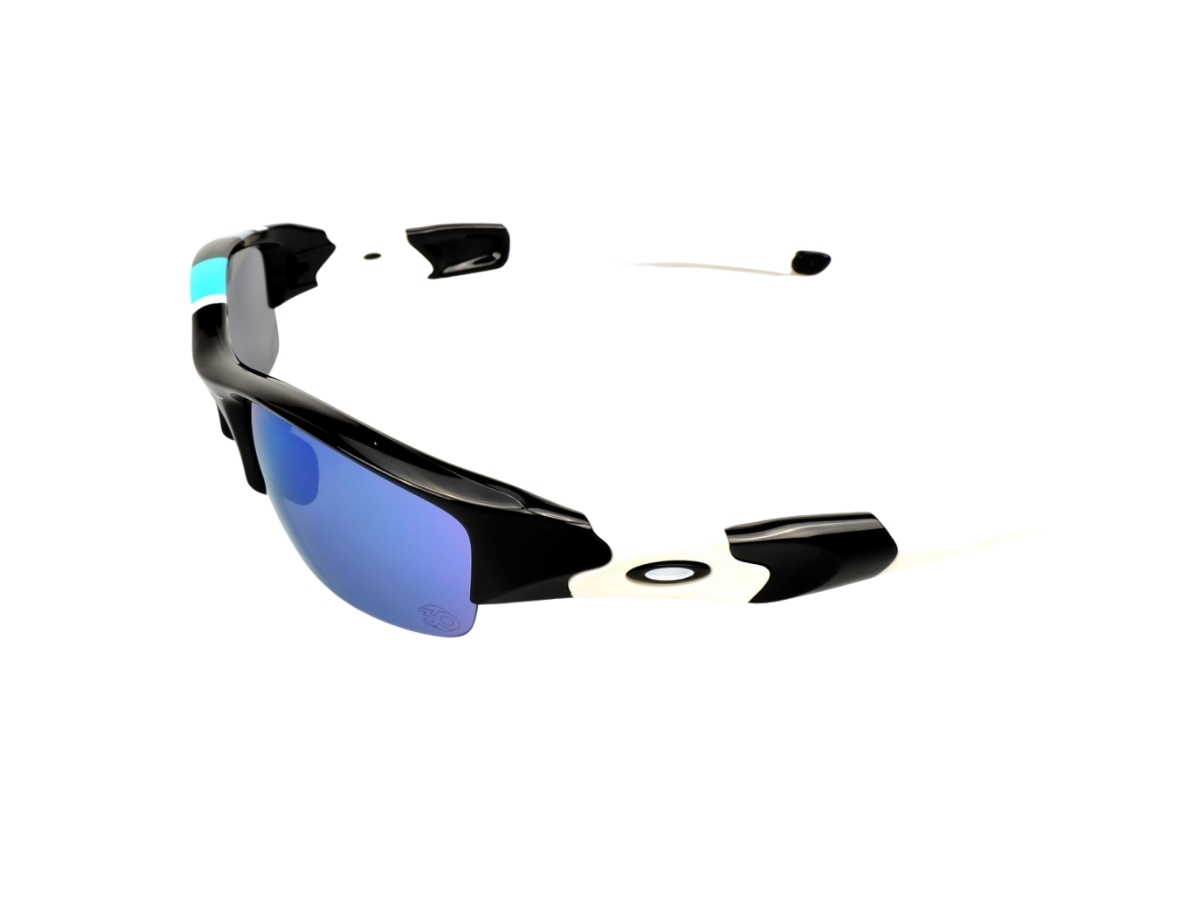 https://d2cva83hdk3bwc.cloudfront.net/oakley-flak-26-265j-in-black-white-acetate-frame-with-blue-lenses-5.jpg