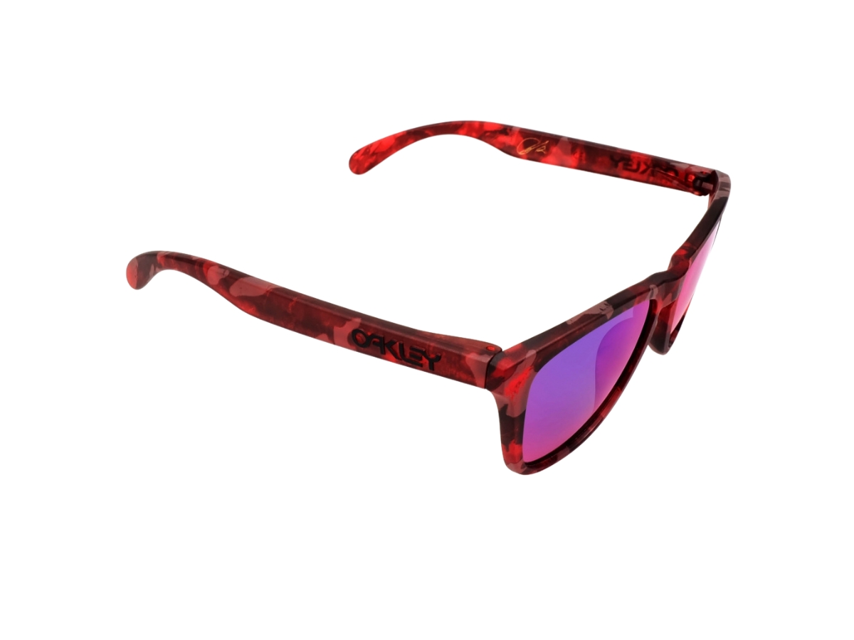 https://d2cva83hdk3bwc.cloudfront.net/oakley-frogskins-oo9245-27-sunglasses-in-red-havana-frame-with-blue-lenses-3.jpg