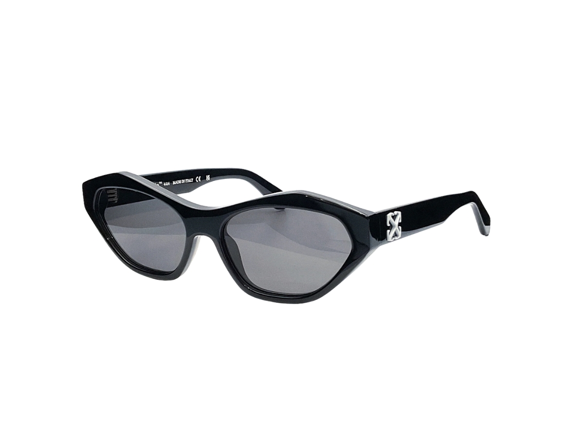 https://d2cva83hdk3bwc.cloudfront.net/oeri13h-1007-off-white-kent-sunglasses-oeri13h-1007-in-black-acetate-frame-with-dark-grey-lenses-1.jpg